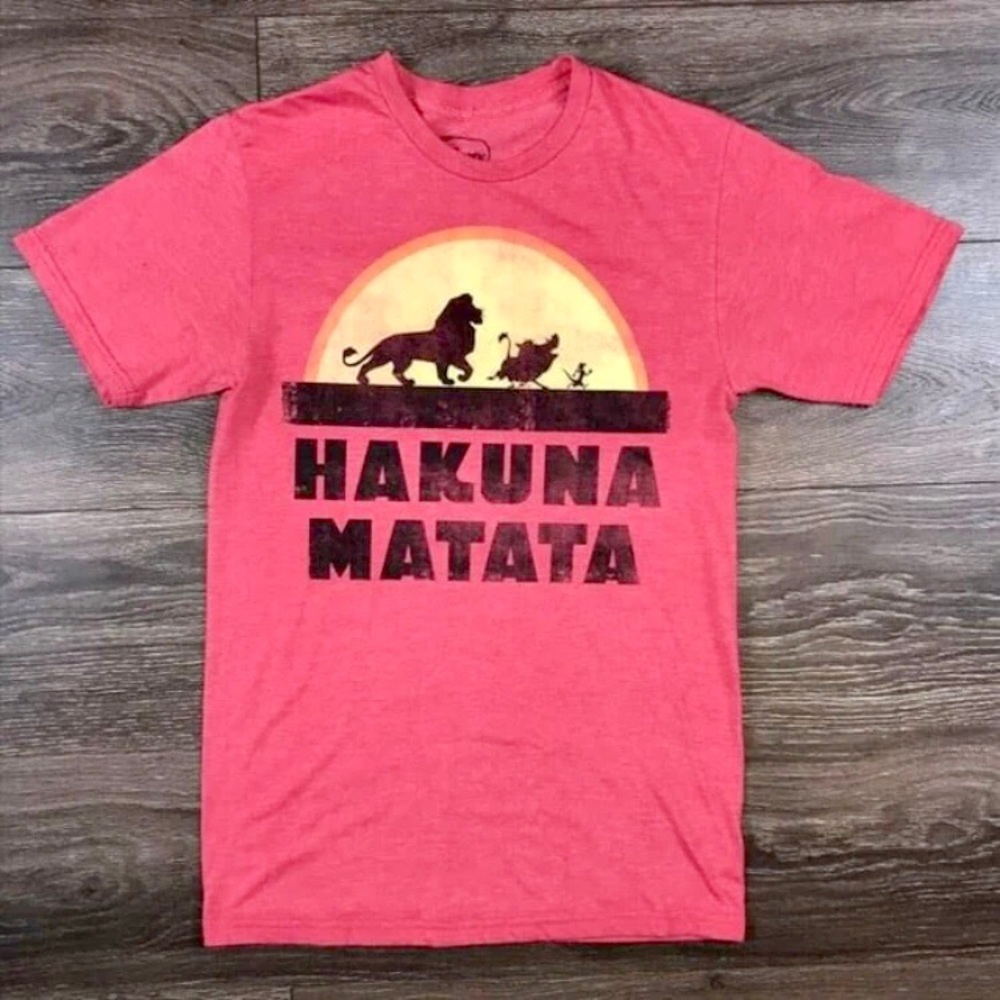 Disney The Lion King “Hakuna Matata” Women’s Red Orange T-Shirt Size Small